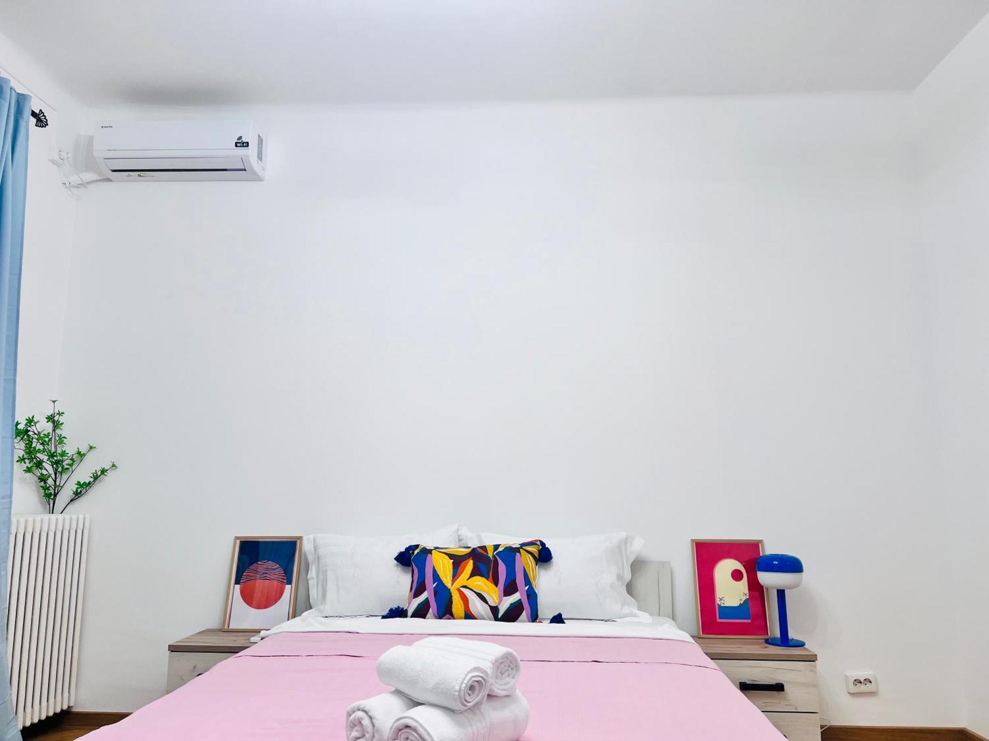 Apartment Pinkfluid - Charming In Prime Location *